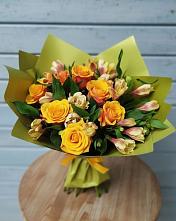 Букет цветов из:  Альстромерии и Розы в Красном Маныче