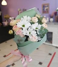 Букет цветов из:  Хризантемы и Розы #REPLACE_PRED# Красном Маныче