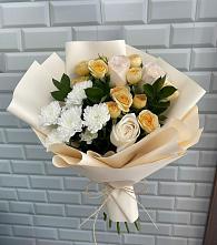 Букет цветов из:  Розы и Хризантемы в Красном Маныче