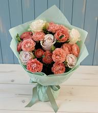 Букет цветов из:  Розы в Красном Маныче