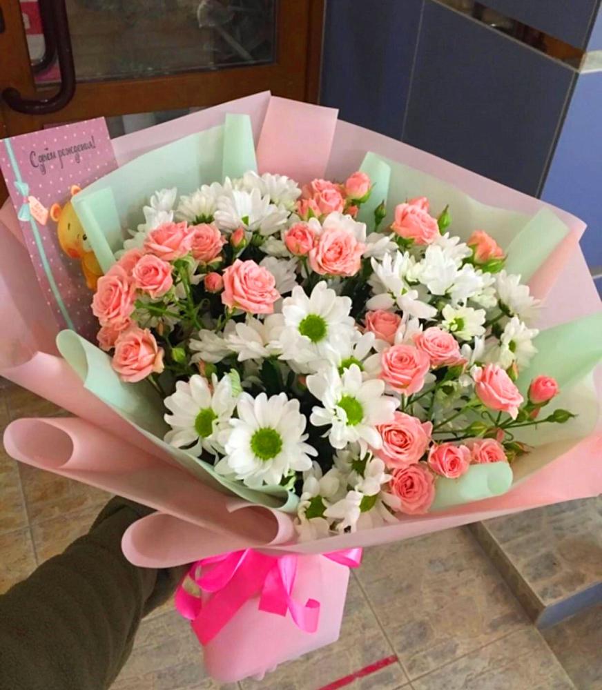 Букет цветов из: Розы и Хризантемы в Красном Маныче