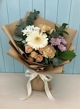 Букет цветов из:  Герберы и Хризантемы в Красном Маныче