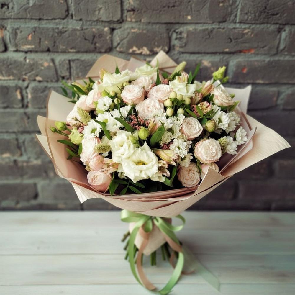 Букет цветов из: Альстромерии, Розы и Хризантемы в Красном Маныче