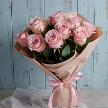 Букет цветов из:  Розы в Красном Маныче