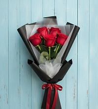 Букет цветов из:  Розы в Красном Маныче