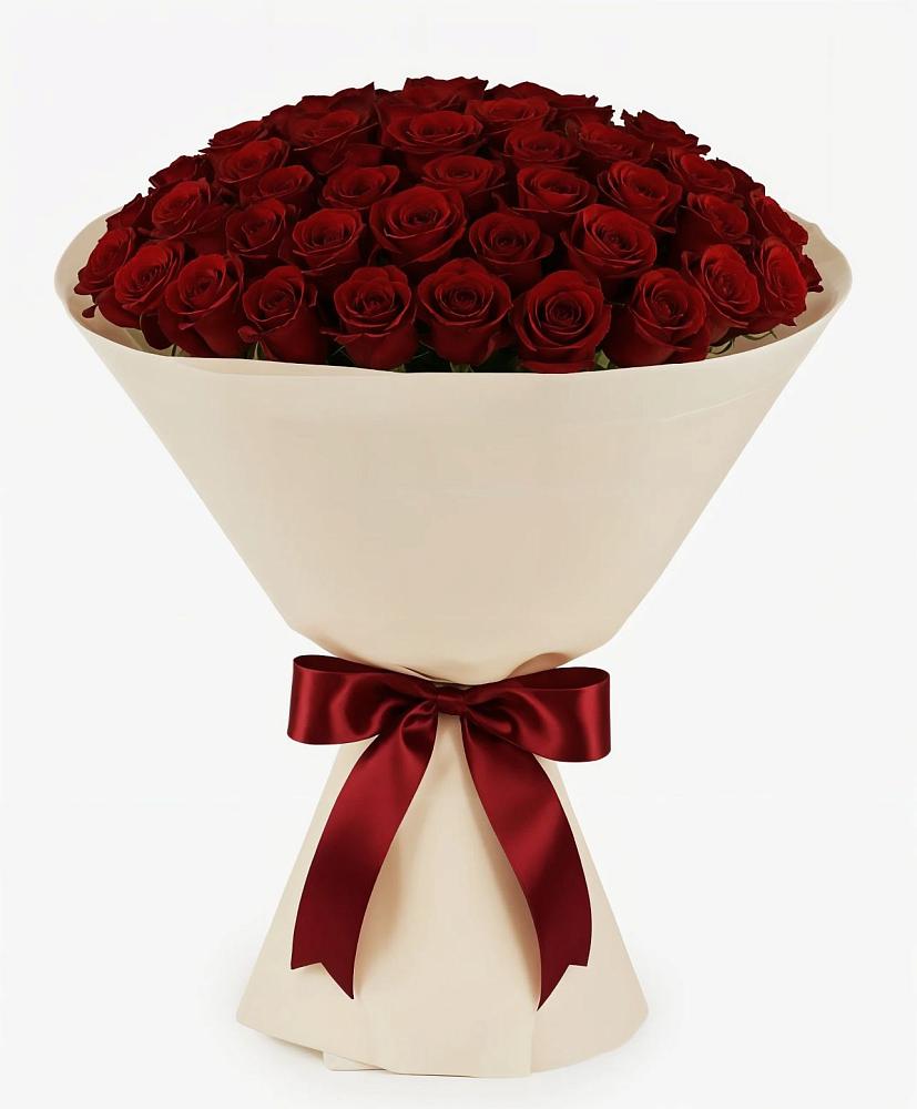 Букет 101 Бордовая роза Блэк Бакарра в Красном Маныче